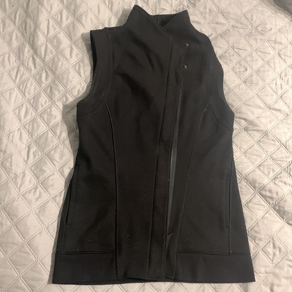 lululemon athletica Jackets & Blazers - Black Lululemon Vest